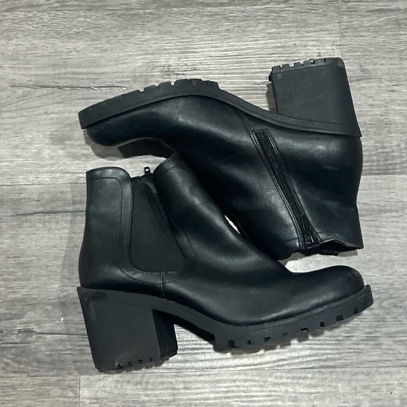 American Rag Cie Ankle Boots - Picture 2 of 6